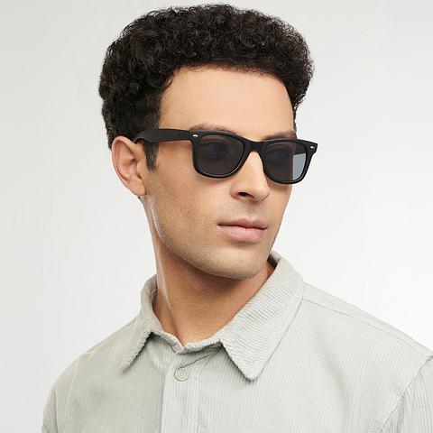 Vality Classic Wayfarer Sunglasses – Black
